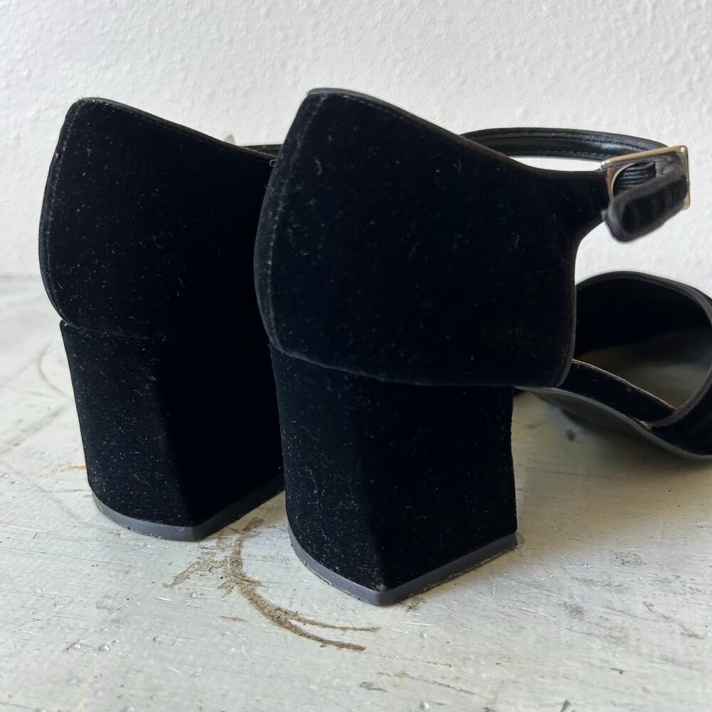 Merona Black Velvet Mary Jane Block Heel Pumps Women's Size 7.5 - Picture 5 of 11
